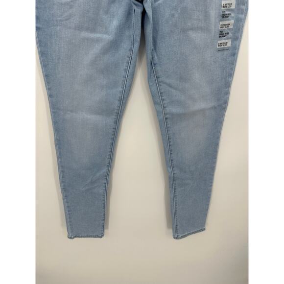 Levi's Womens 29 NWT 721 High Rise Skinny Light Wash Jeans Stretch Pants - Picture 4 of 9